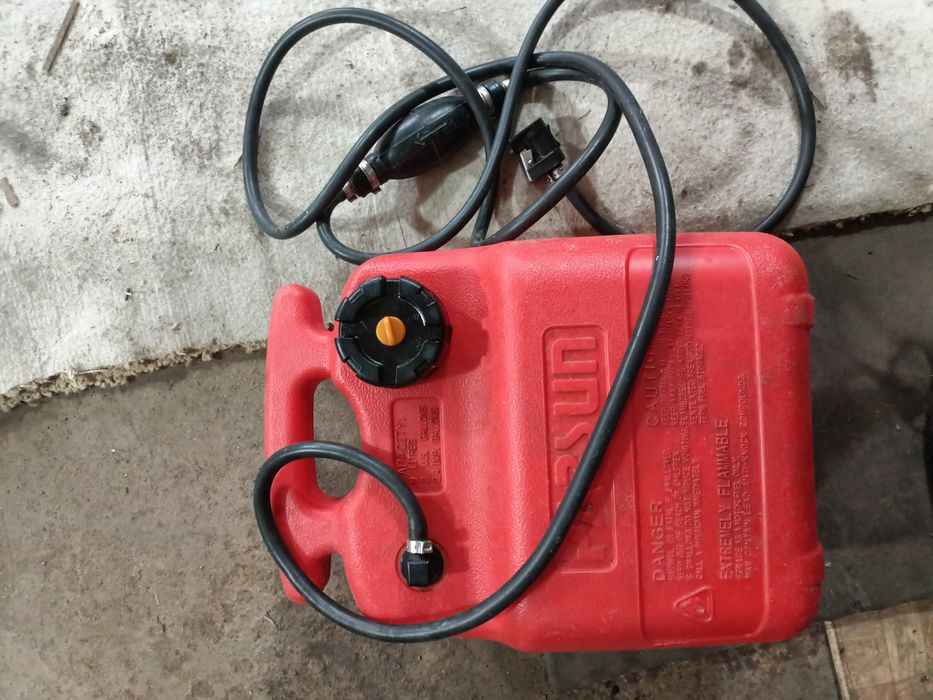 Продам лодочный мотор Парсун 5