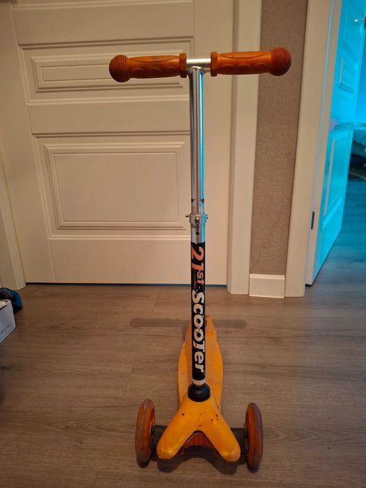 Самокат детский.