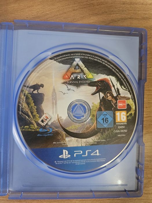 ARK: Survival Evolved PS4 RUS SUB