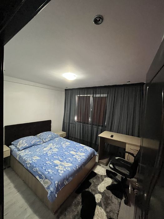 Inchiriez apartament