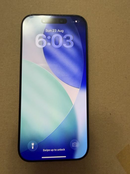 Iphone 16 pro  перфектен