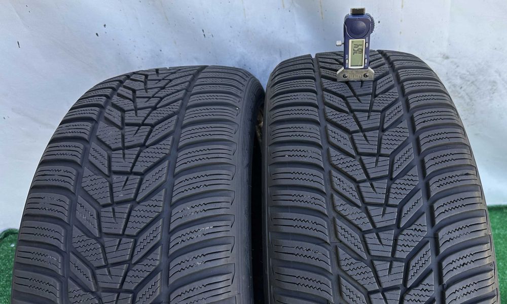 2бр 235/40r18 HANKOOK зимни