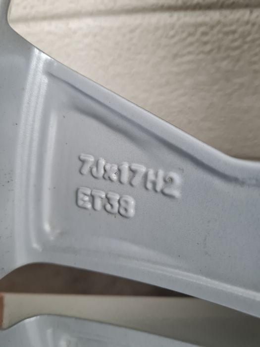 Оригинални джанти за ФОЛКСВАГЕН VW AUDI SEAT SKODA R17 5x112 ET38 7J
