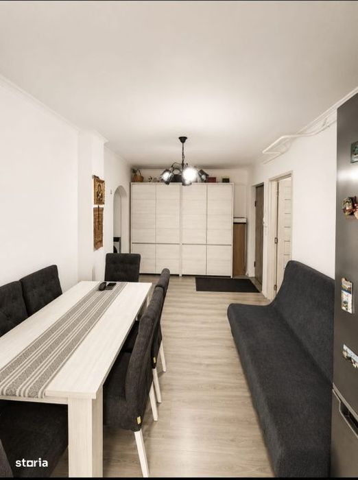 Apartament 2 camere, etaj 2, zona ultracentrala, Siret