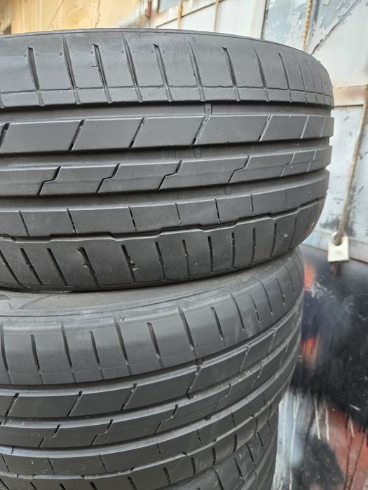 4бр. 225 50 17 Hankook летни.