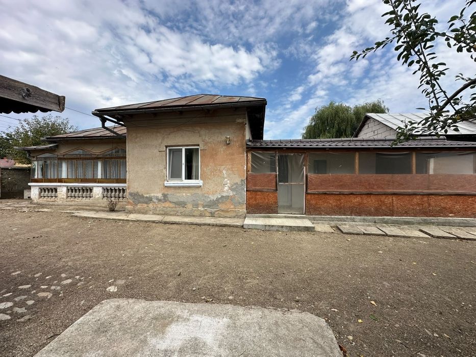 Casa de vanzare in Jud Olt