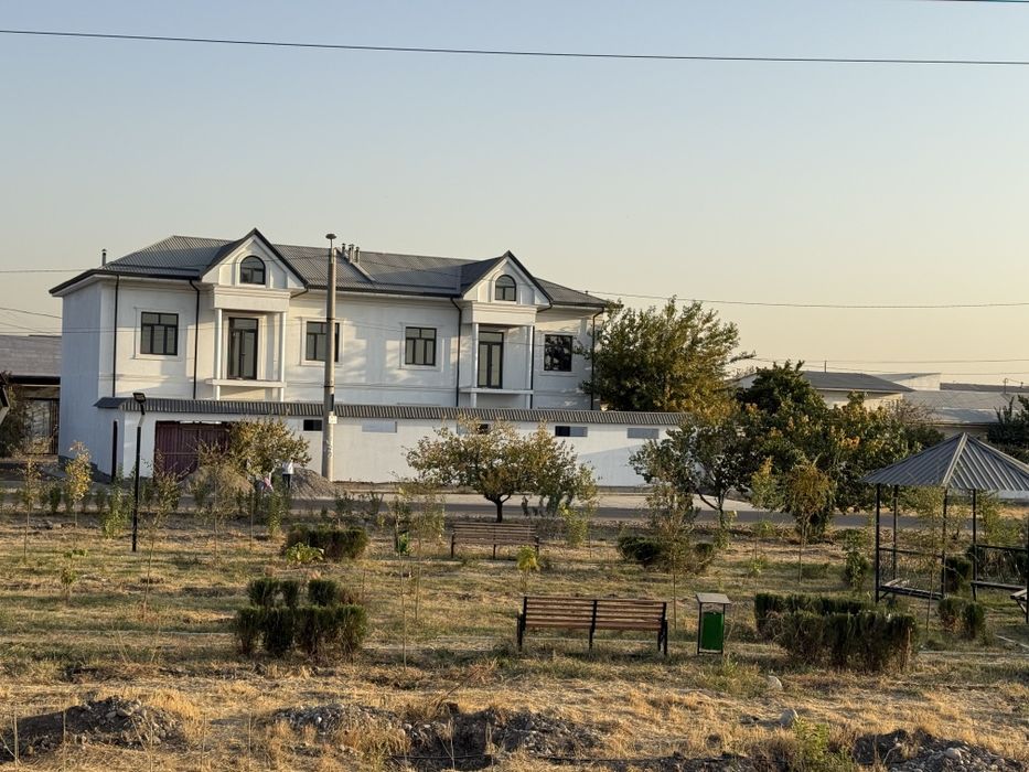 Toshkent shahrida Uy sotiladi