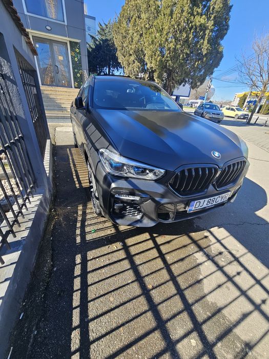 BMW X 6  M  Paket