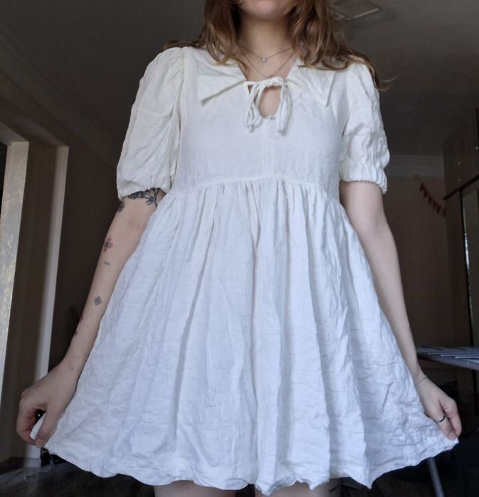 Белое платье мини Zara