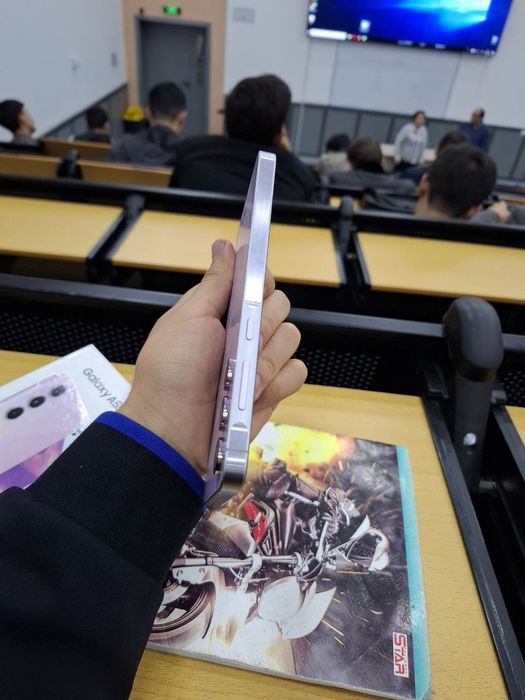 Samsung Galaxy A55 5g ideal 8/128