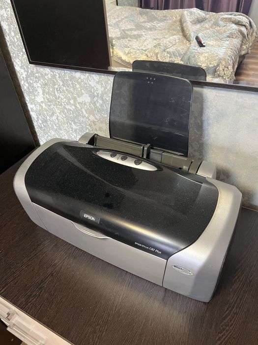 Принтер цветная Epson