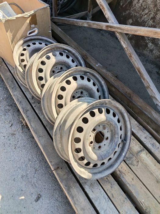 Продам диски р 15 от Мерседеса.
