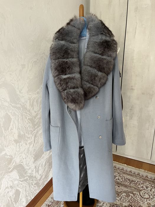 Продам женское пальто