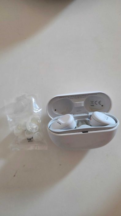 Слушалки Sony WF-SP800N