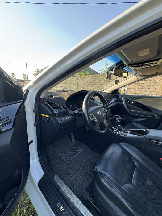 Грендеур HG 2012 года