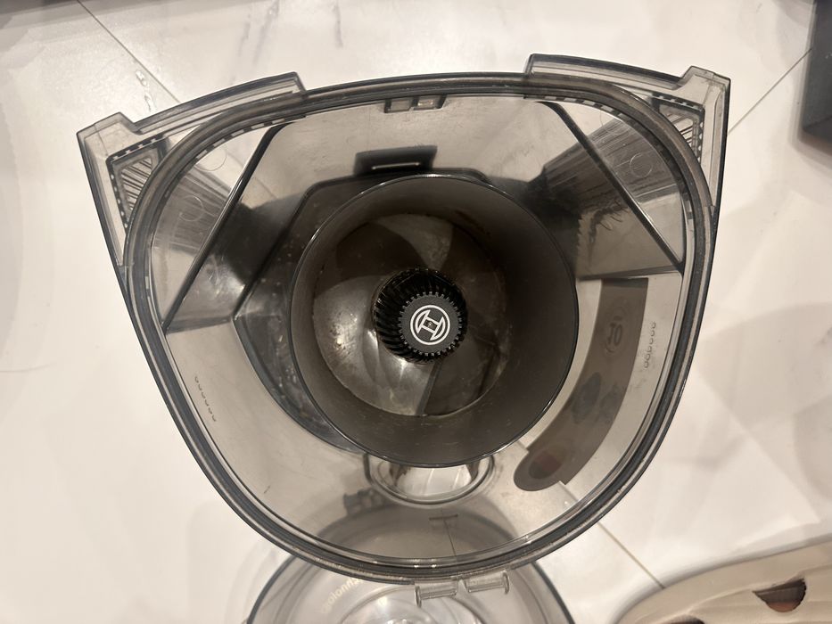 Продам пылесос bosch на запчасти