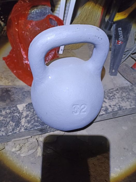 Гиря 32 килограмма