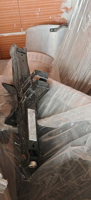 Части за митсубиши аутлендър