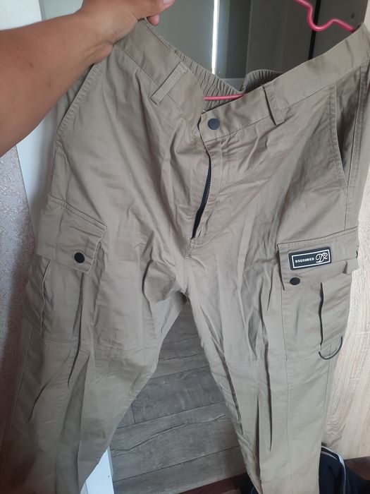 Продам спорт брюки 2000