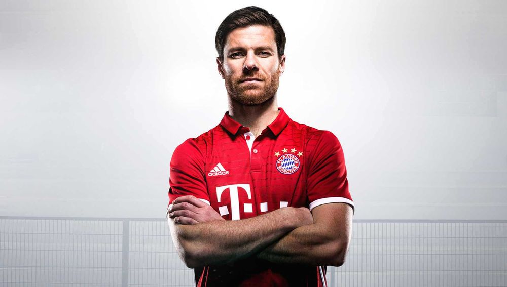 Adidas Bayern Munich 2016-17 Home Jearsy ОРИГИНАЛ футболна фланелка -М