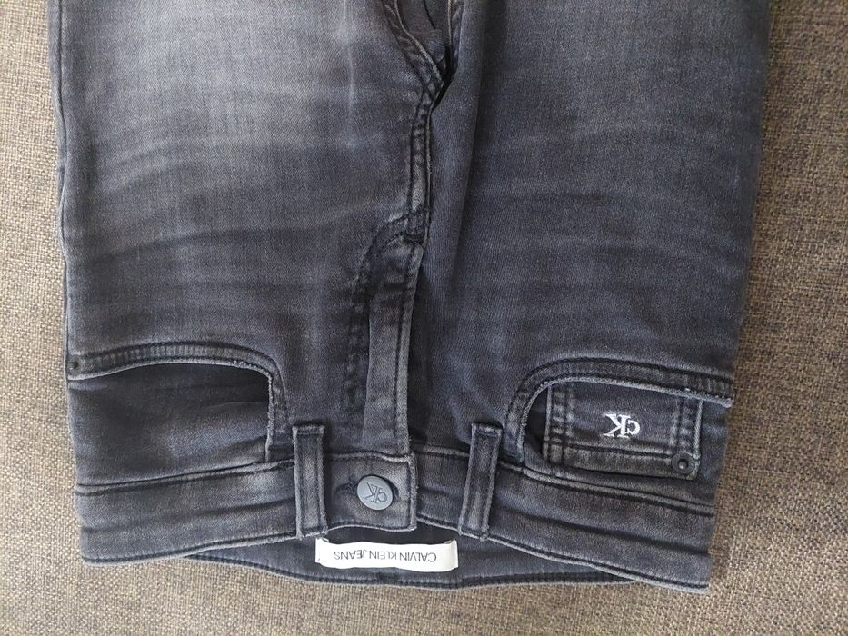 Джинсы детские Calvin Klein на 8 лет