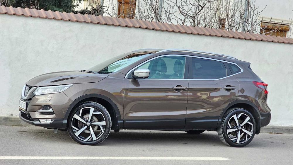 Nissan Qashqai TEKNA Plus 1.2DiG-T 115cp 2018 BOSE Pano Keyless FULL