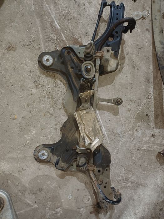 запчасти на Гольф 4 шкода