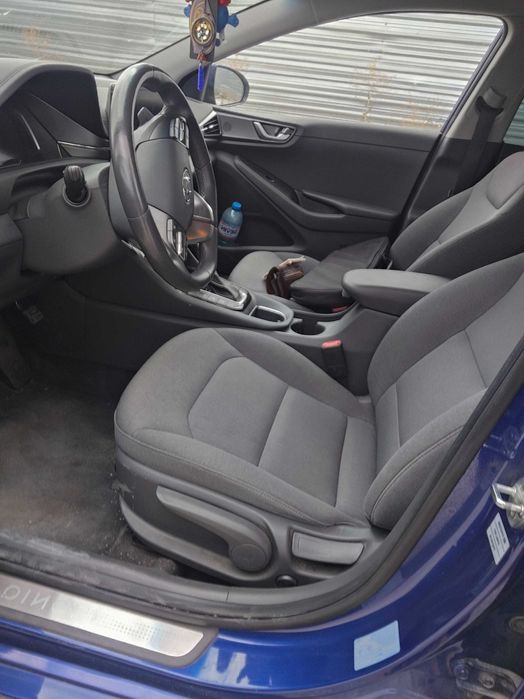 Седалки тапицерия салон за Хюндай Айоник Hyundai Ioniq с подгрев н409