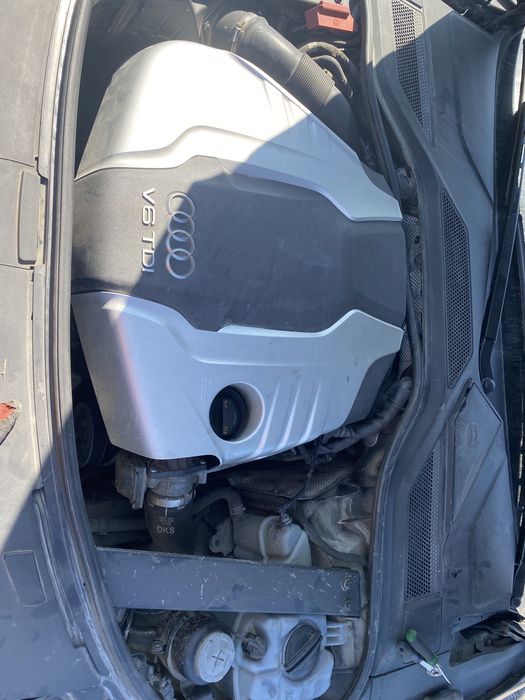 ауди а8 2011 д4 3.0тди на части