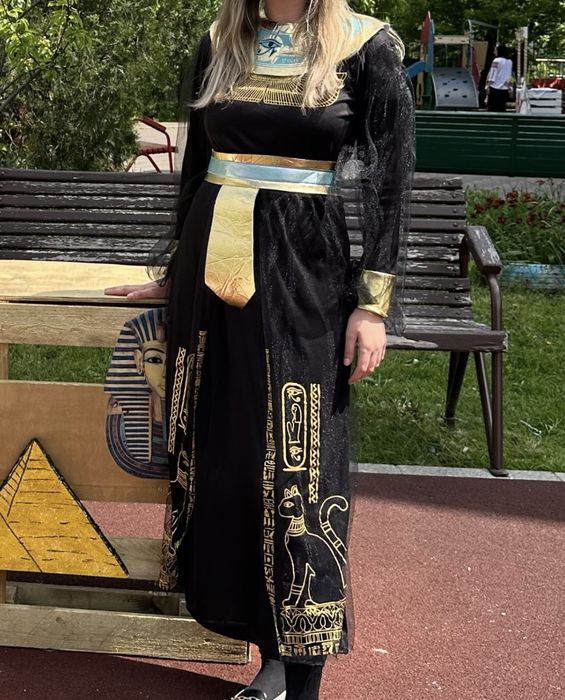 Costum egiptean Cleopatra