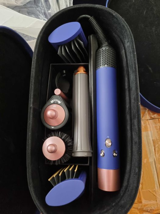 Стайлер Дайсон новый