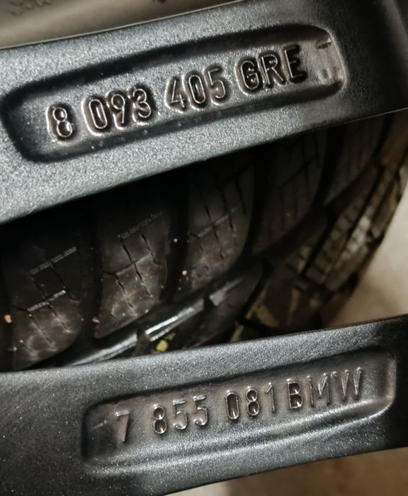 Оригинални джанти с гуми зимни 18 цола за Bmw G30 G31 дот 2021г