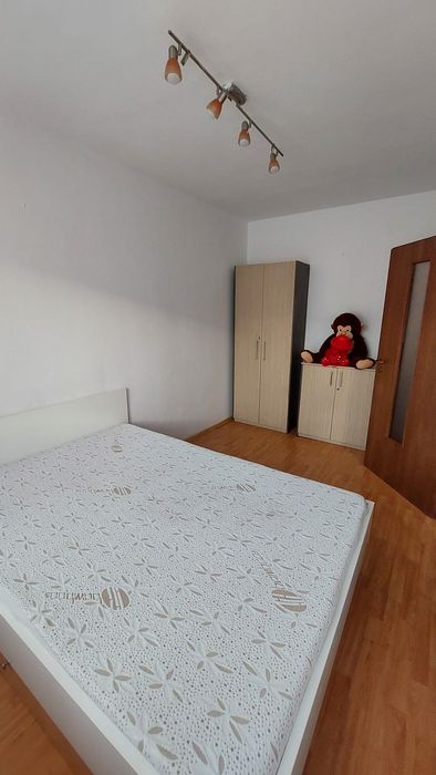 Apartament 2 camere de inchiriat, zona Cedonia