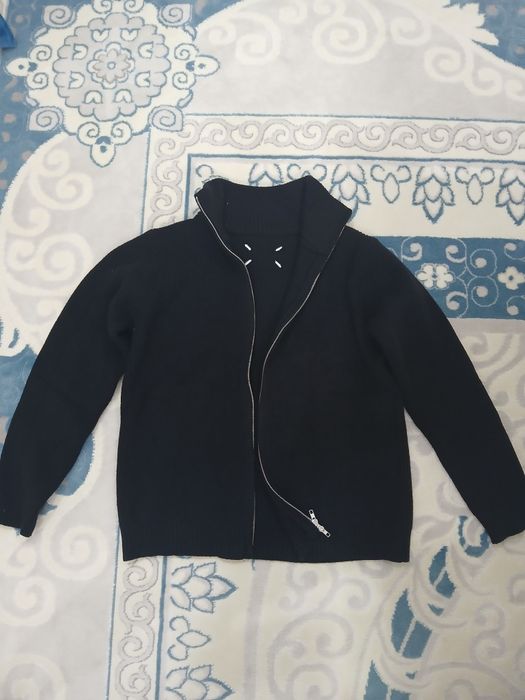 Черный кардиган полузамок зипка