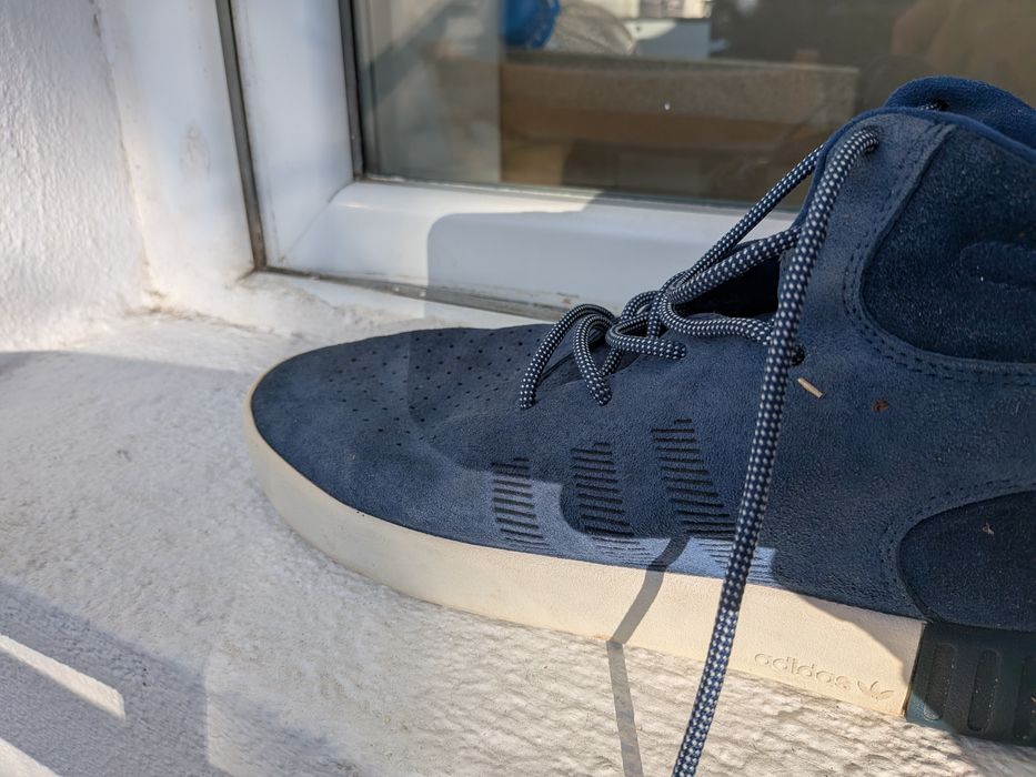 Tenesi Adidas Tubular Bluemarin