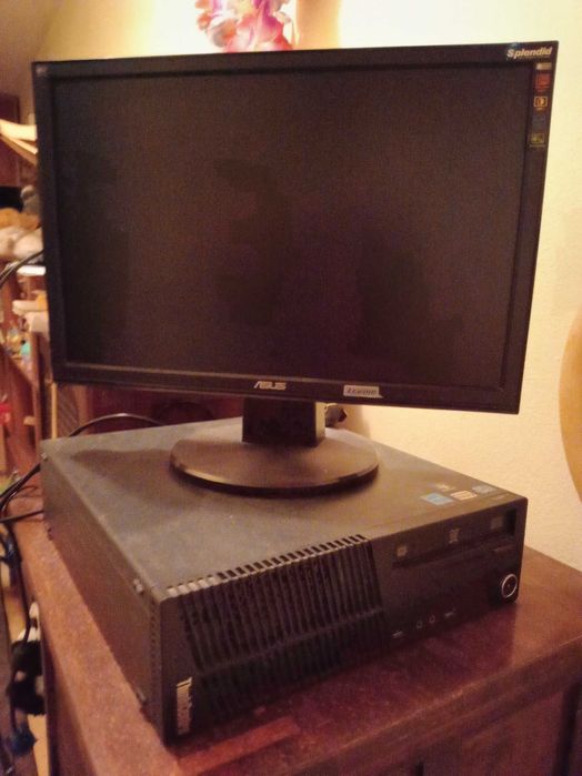 Компютър Lenovo ThinkCentre i5-3470 / 8GB RAM + ASUS Монитор