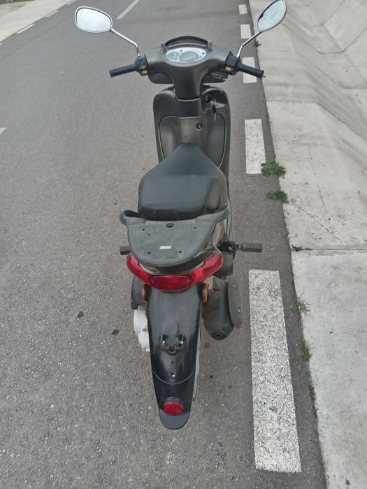 Vând sau schimb Aprilia