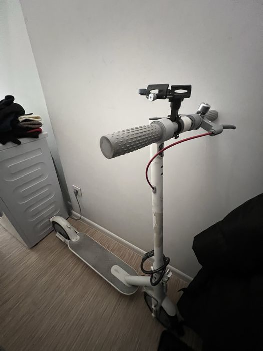 Самокат Xiaomi Electric Scooter Lite 3