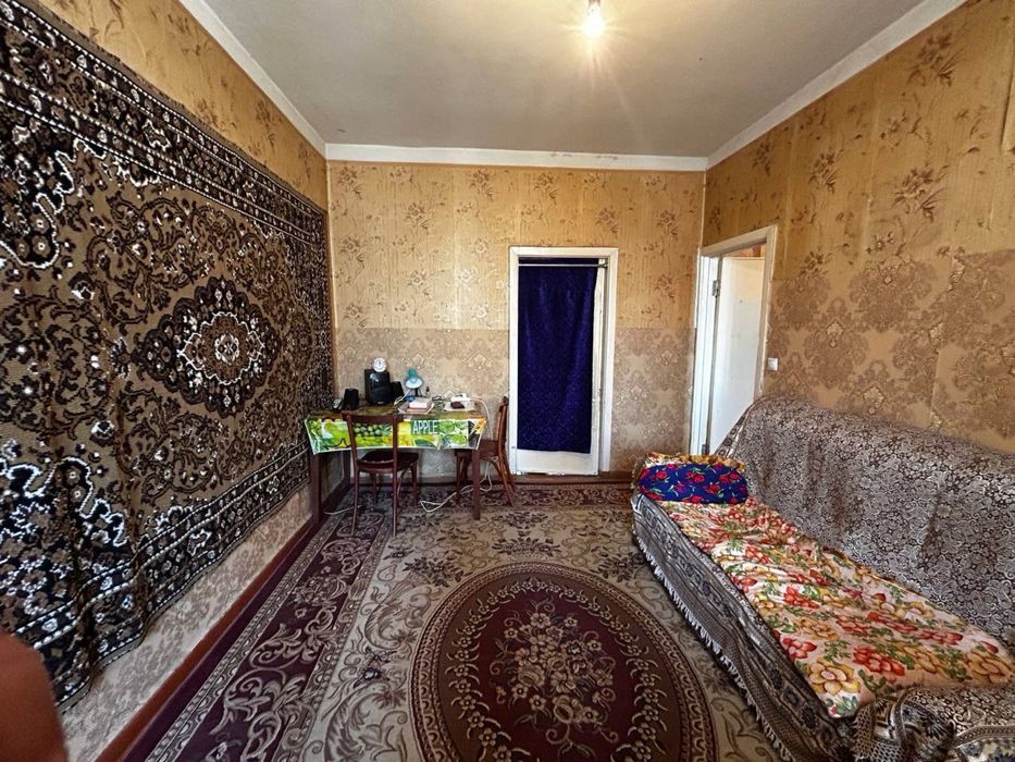 2 xonali kvartira sotiladi. Yashnobod tumani. Do’stlik metro bekati.