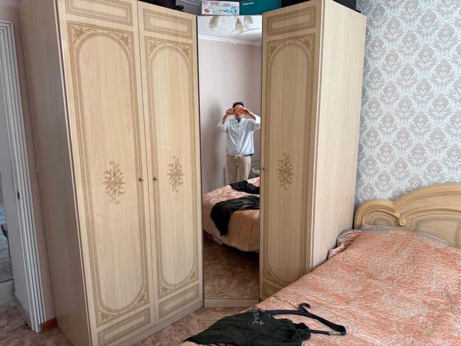 Спальный гарнитур СРОЧНО