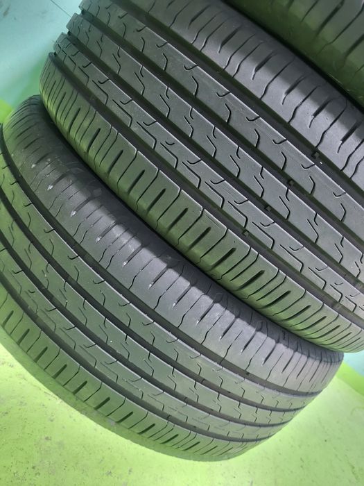 2 бр 195/55/16 Летни Continental