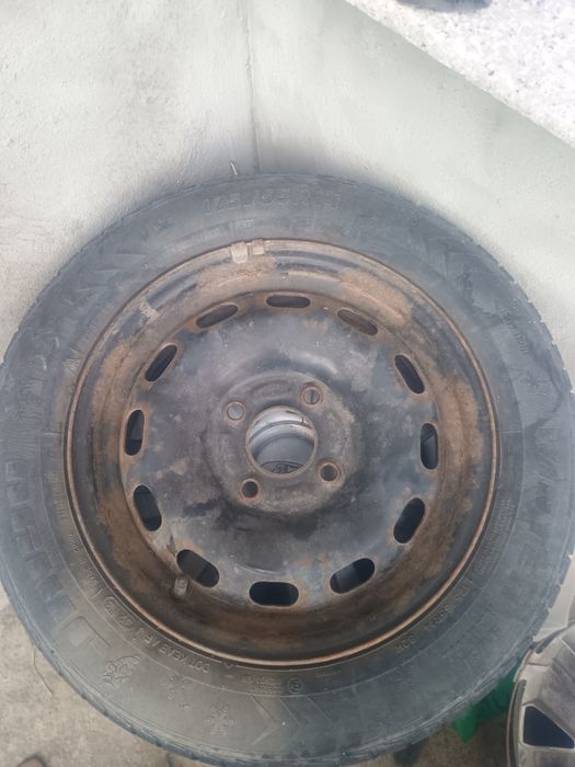 Jante+Cauciucuri de iarnă 175/65-R14