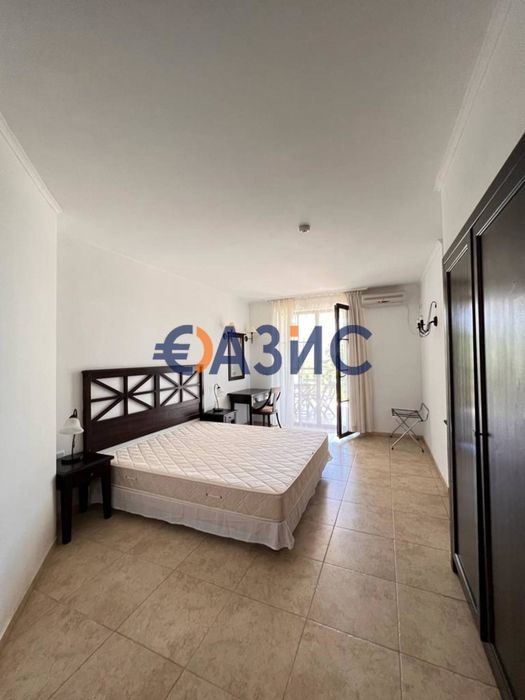 Продава се Тристаен апартамент в Обзор - 126 кв.м за 508 €/кв.м - Снимка #3
