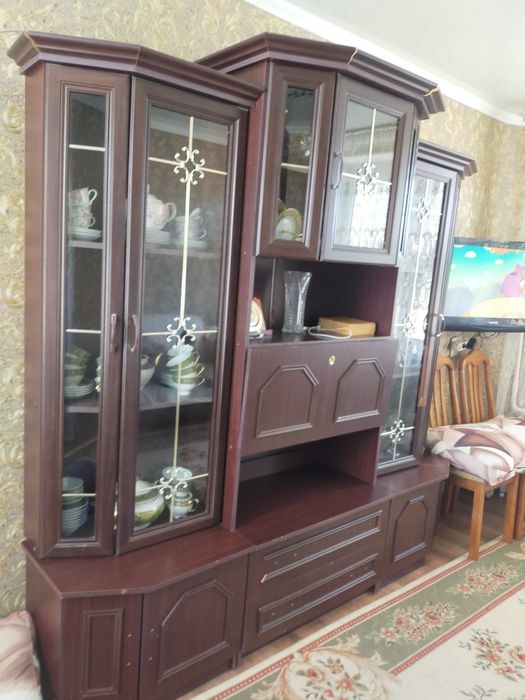 Продается Сервант