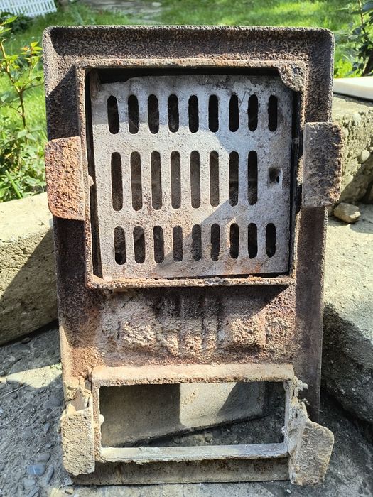 Ușa  de  sobă      ...