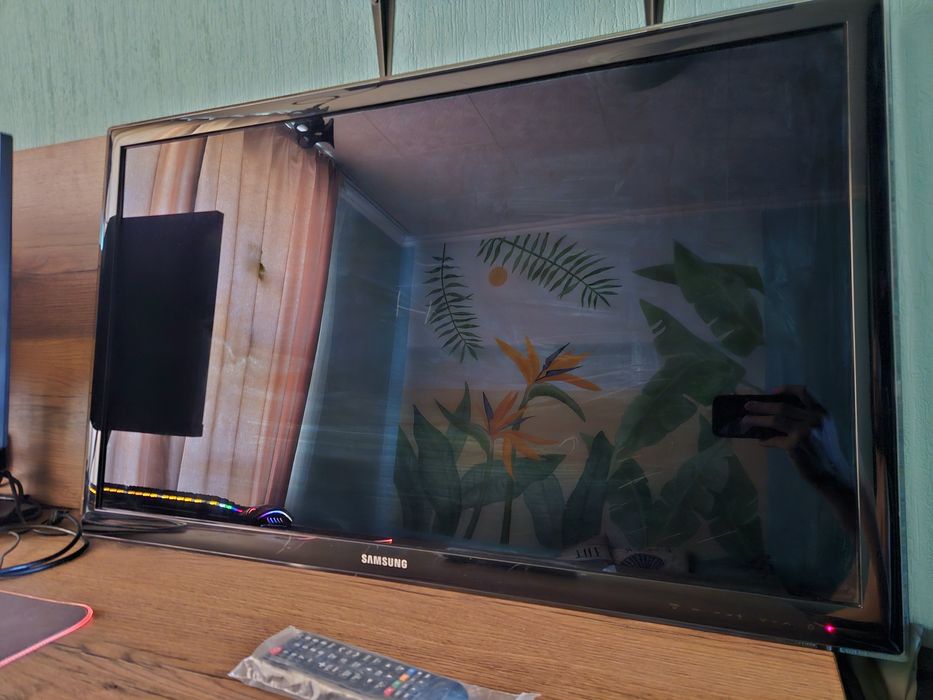 ЖК ТВ Samsung 40"