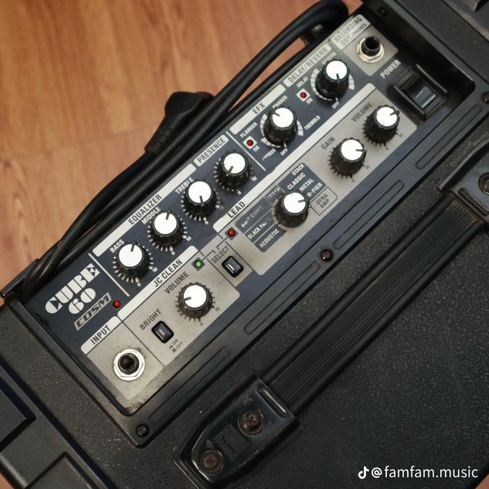 Roland cube 60 ватт комбоуселитель