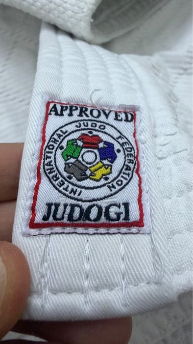 Кимоно для дзюдо