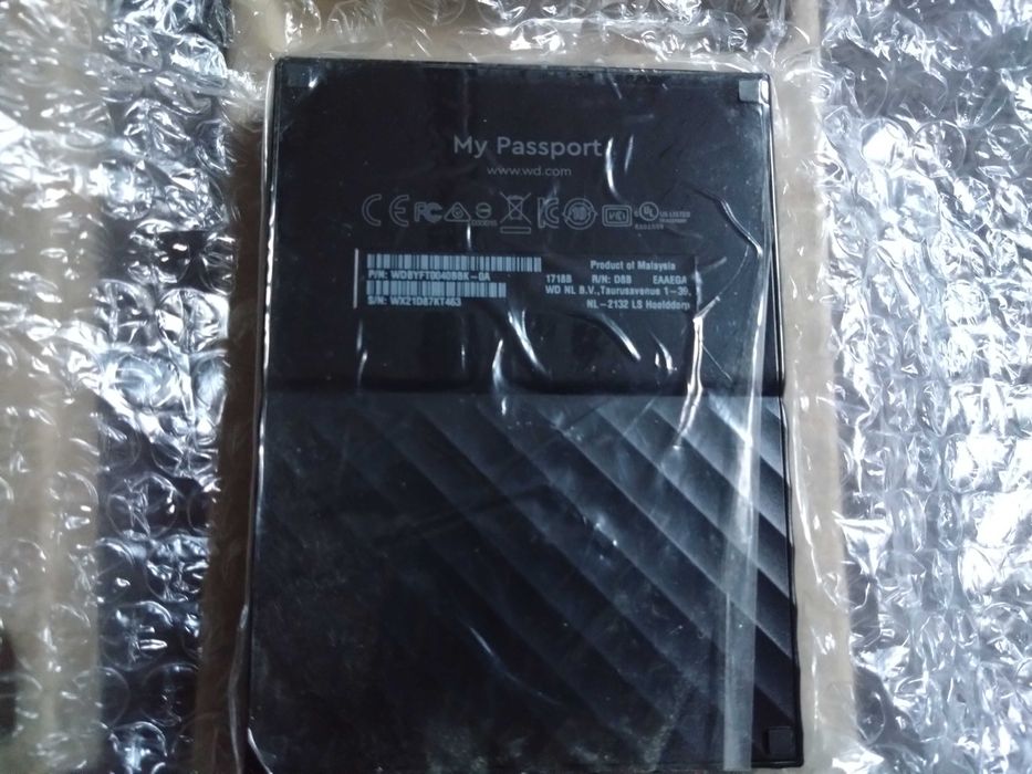 Продавам външен хард диск WD My Passport 2.5" – 4TB