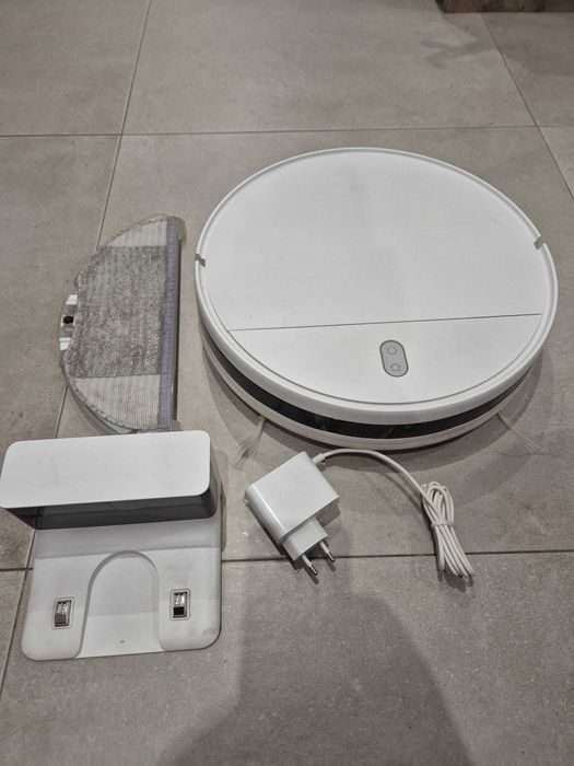 Xiaomi Mi Robot Vacuum Mop Essential